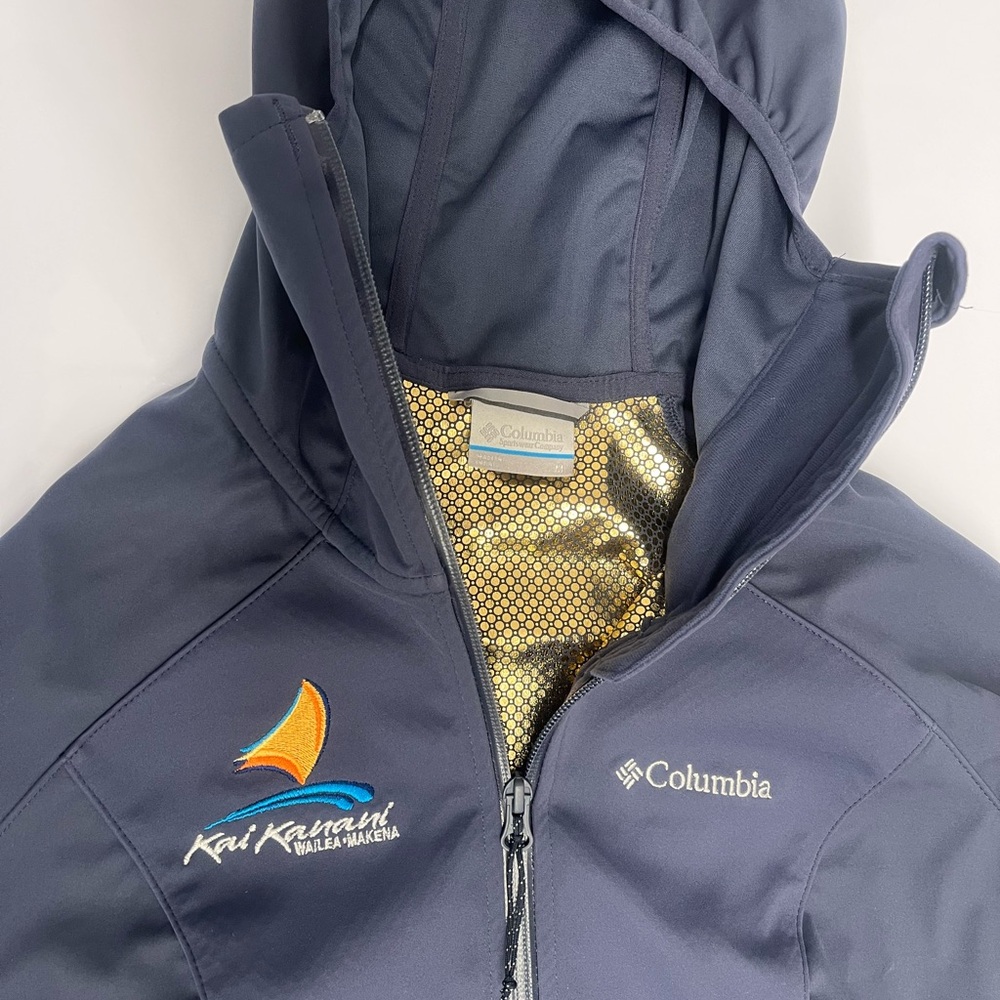 Women's Columbia Canyon Meadows Jacket, Womens Size M - in Black (New) - Picture 3 of 7